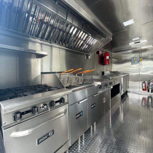 Flavor2 Trail Food Truck - Image 4