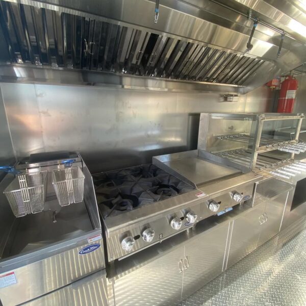 Custom Food Trailer - Image 8