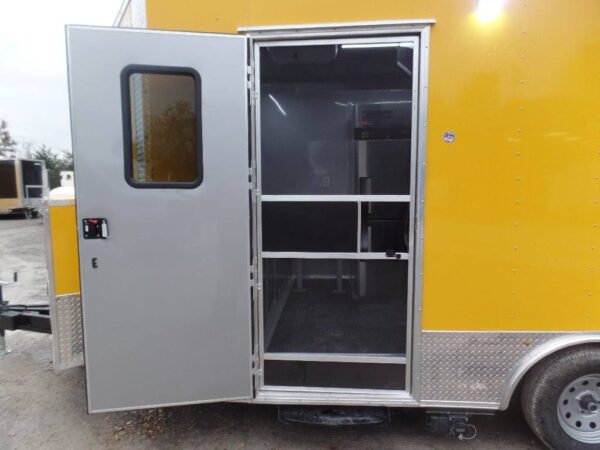 Food Trailer With Appliances - Image 11
