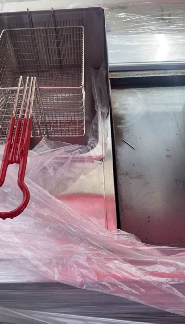 Steamy Dogs Cart - Image 3
