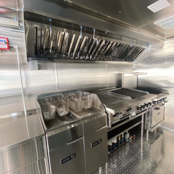 28 tf Trailer Customized - Image 6