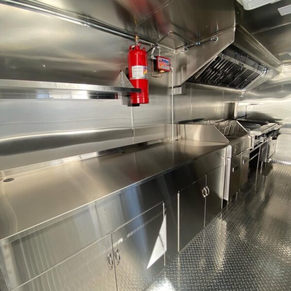 28 tf Trailer Customized - Image 8