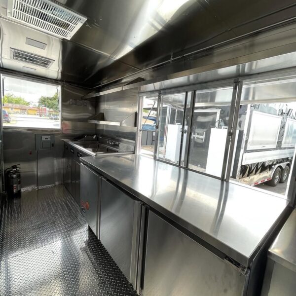26tf.   Trailer Customized - Image 6