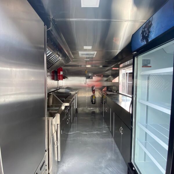 14tf Trailer Customized - Image 2