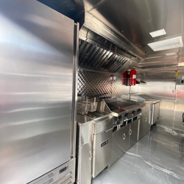 14tf Trailer Customized - Image 7