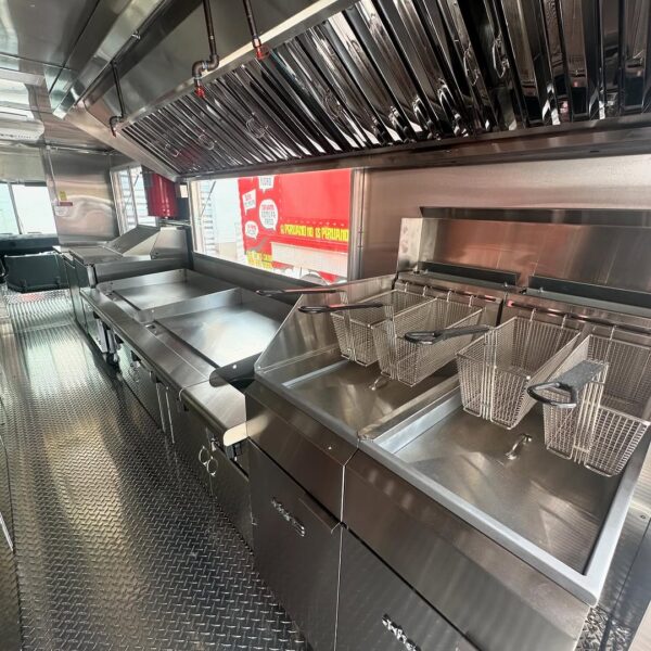 Newly customized Food Truck - Image 7