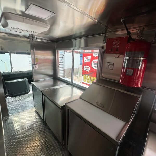Newly customized Food Truck - Image 3