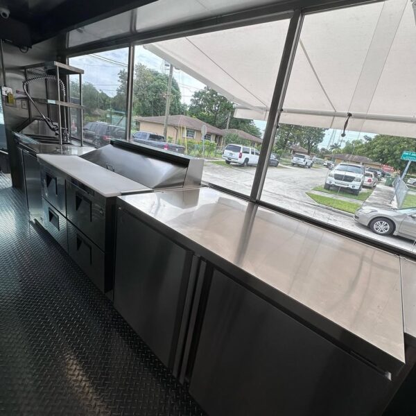 Food Bus - Image 4
