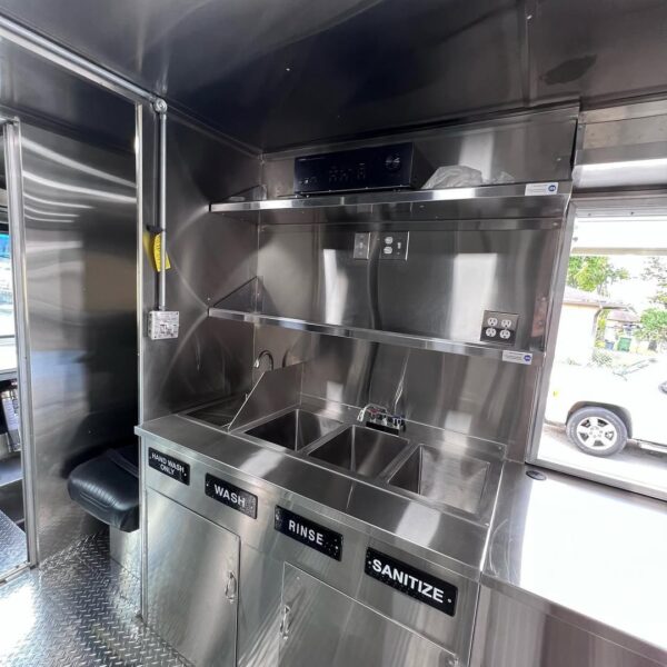 Food Truck - Image 8