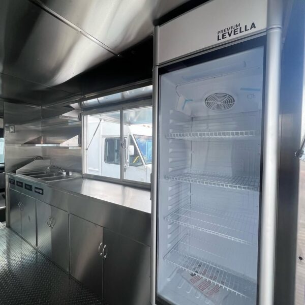 Food Truck - Image 3