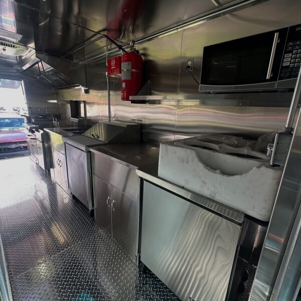 Food Truck - Image 8