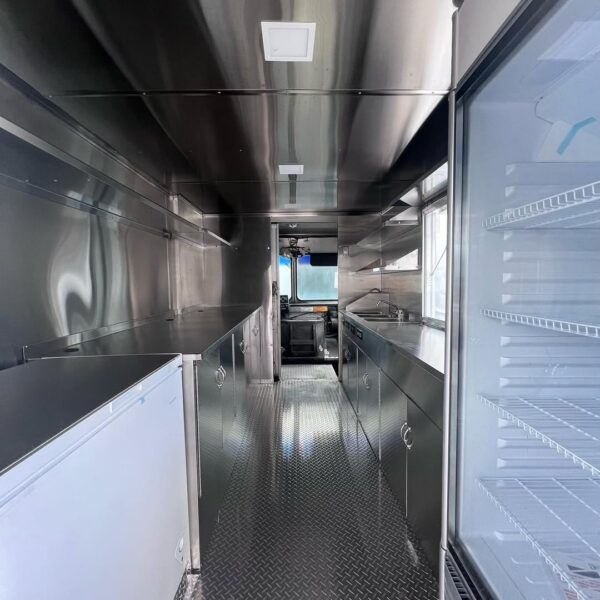 Food Truck - Image 2