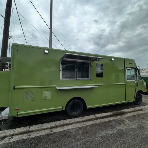 Food Truck - Image 9