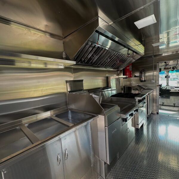 Food Truck - Image 4